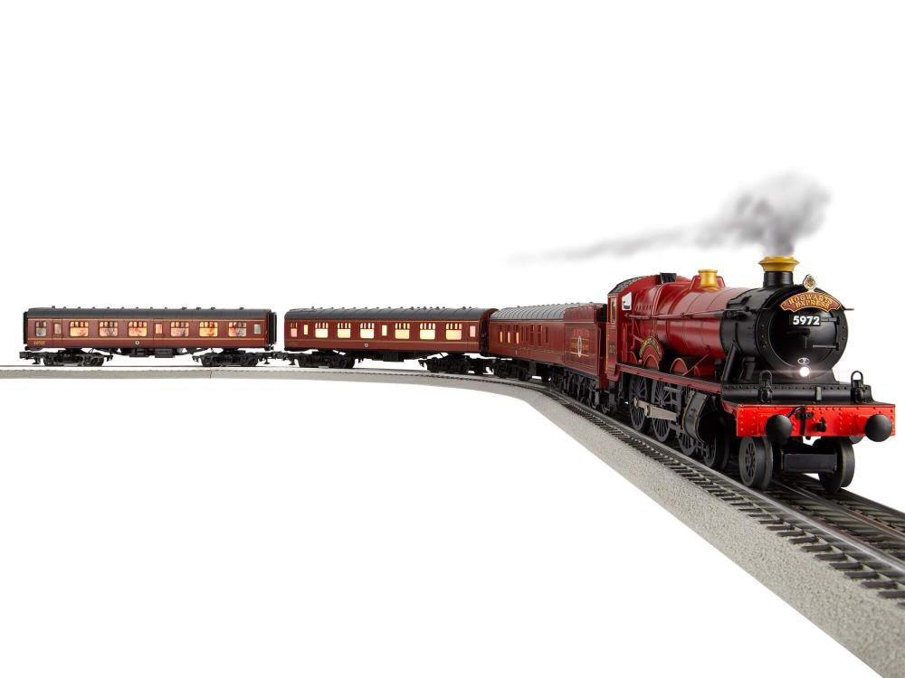 2523140 O Hogwarts Express LionChief Set w/ Bluetooth 5.0 and Dementors Coach
