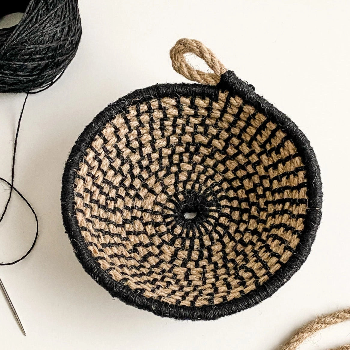 Naomi Nesting Bowls Kit Jute with Onyx