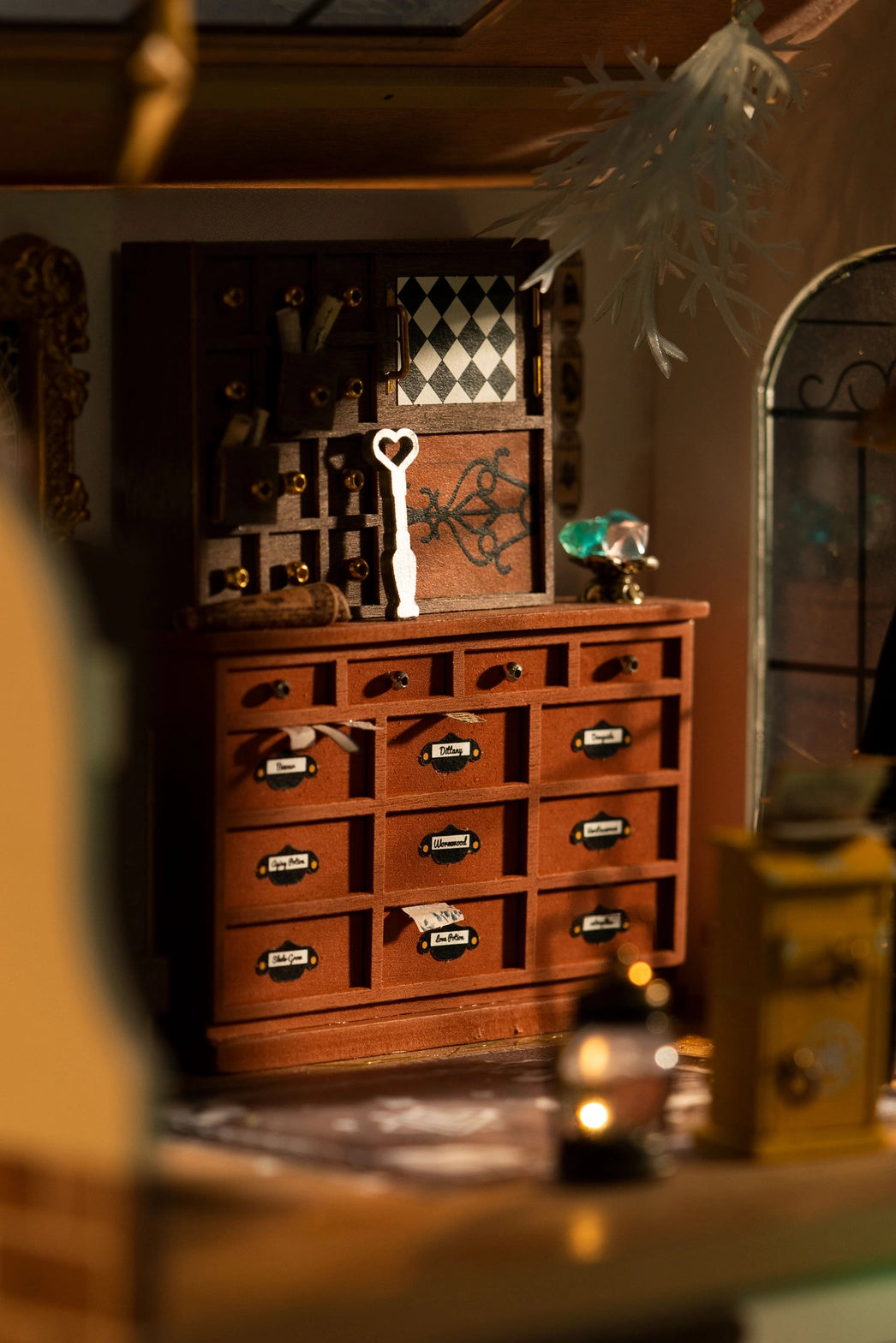 Diy Miniature House Kit: Mose's Detective Agency