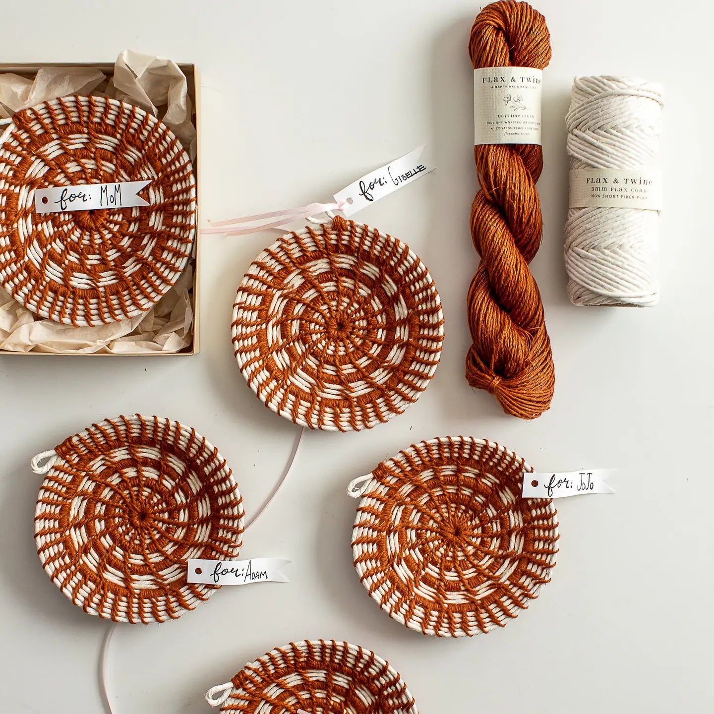 Jojo Jewelry Dishes Kit (Makes 5) Ivory, Rust