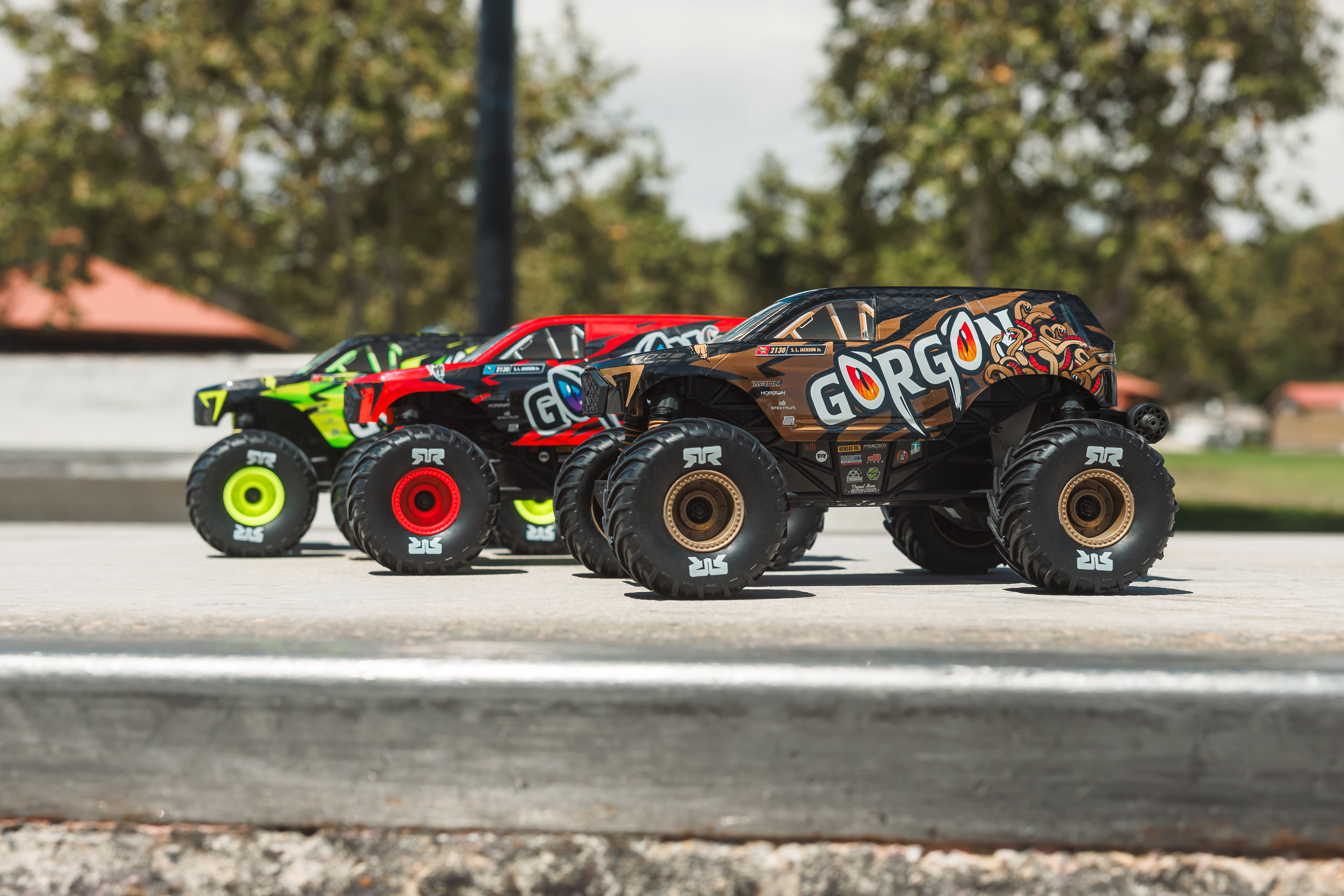 ARA2130 1/16 GORGON GROM 4X4 RTR Brushed Monster Truck (Battery & Charger Included)
