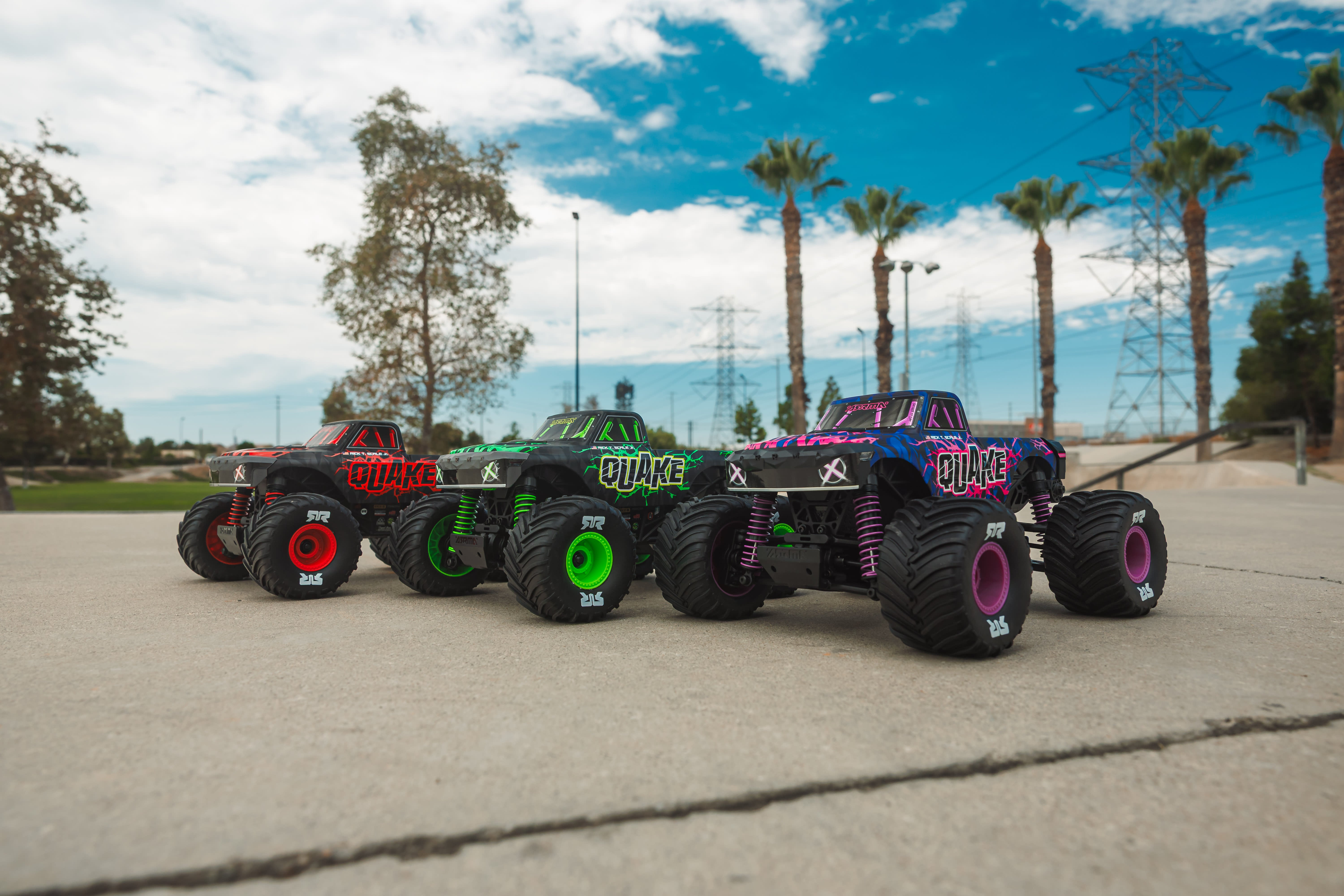ARA2137 1/16 QUAKE GROM 4X4 RTR Brushed Monster Truck (Battery & Charger Included)