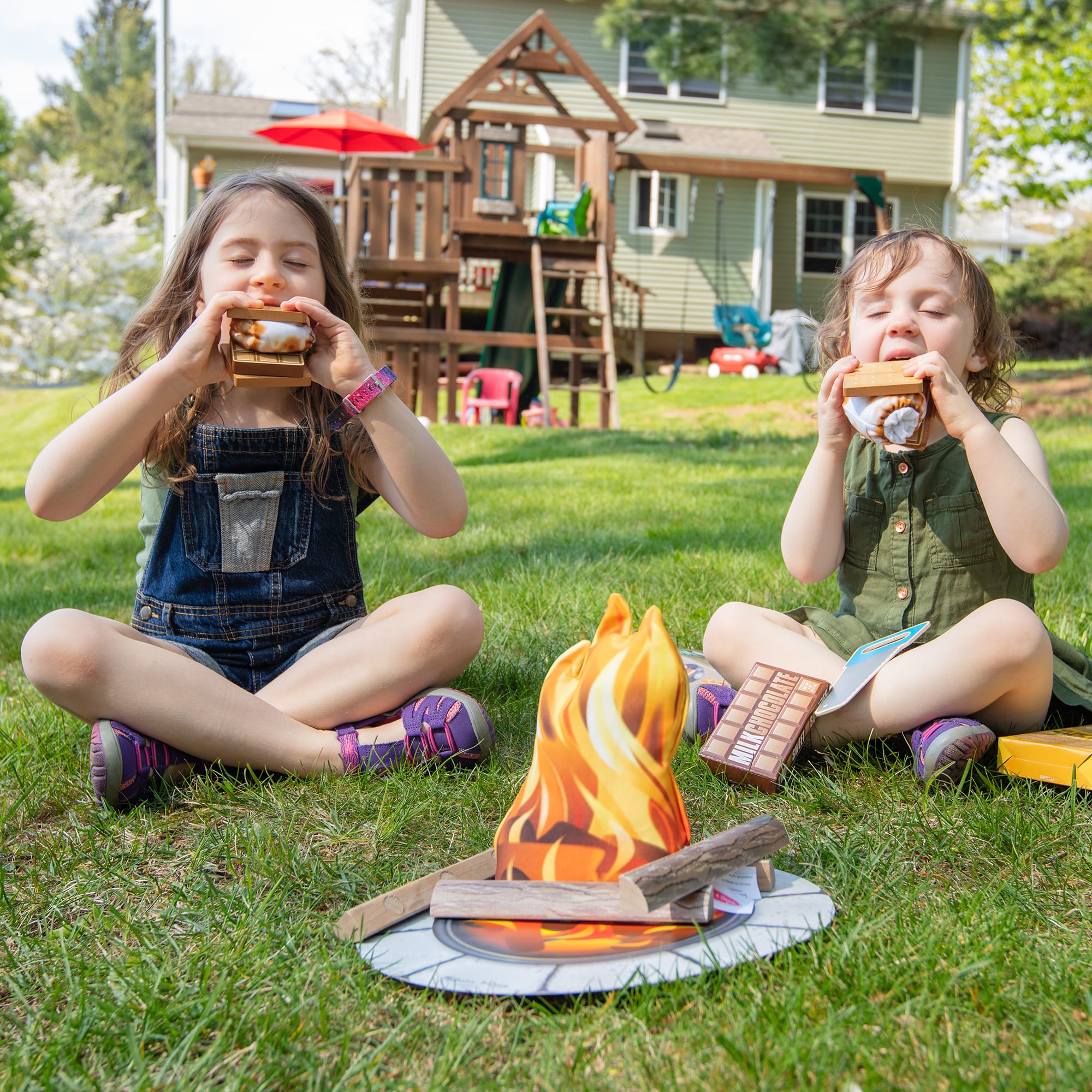 Melissa & Doug Let's Explore Campfire S'mores Play Set - 30822
