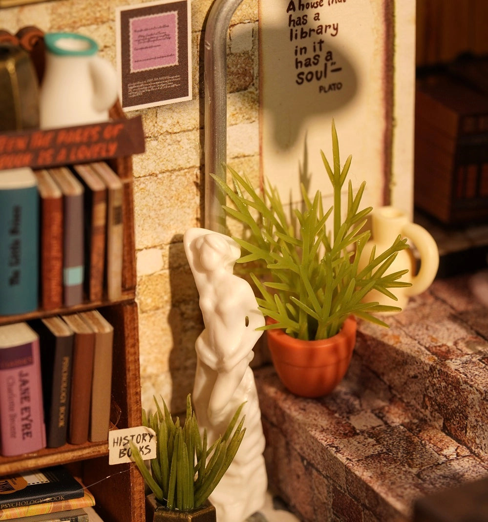 DG164 Corner Bookstore