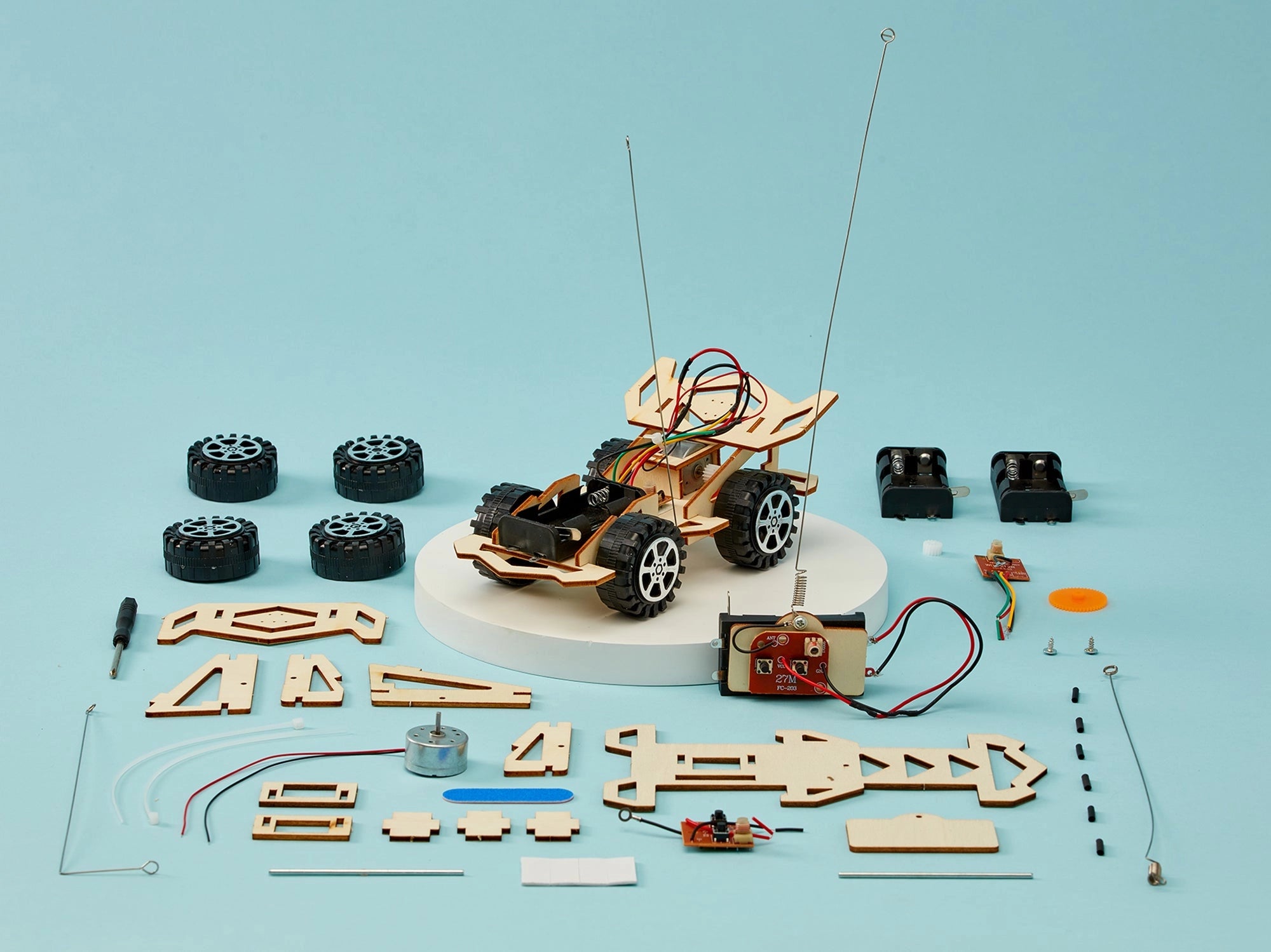 Summer Workshop- DIY R/C Car (Ages 10 to 14) ADVANCE REGISTRATION REQUIRED