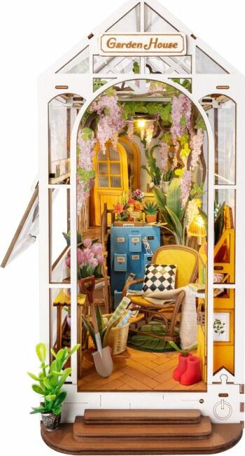 Garden Flower House Book Nook and Wonderland