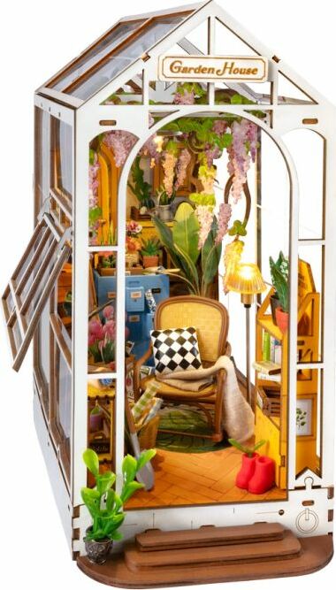 Garden Flower House Book Nook and Wonderland