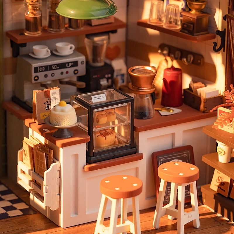 ROEDG162 Rolife No.17 Cafe Miniature House kit