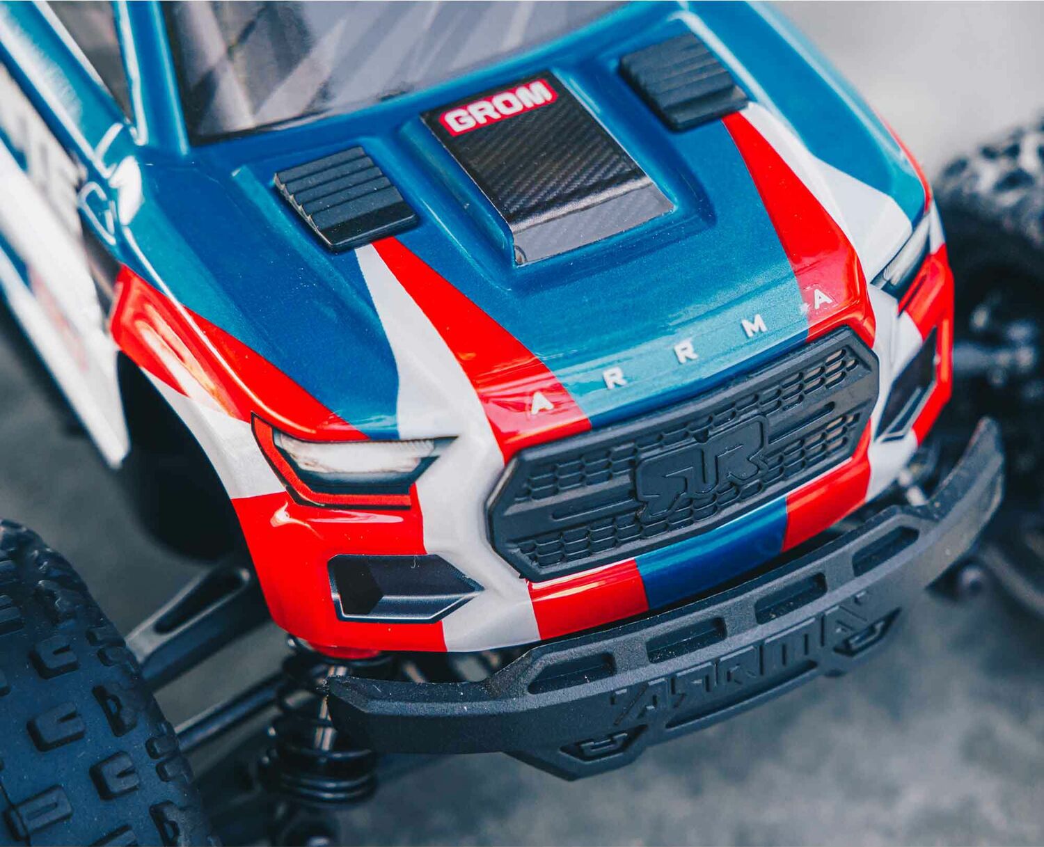 1/18 GRANITE GROM MEGA 380 Brushed 4X4 Monster Truck RTR with Battery & Charger, Blue