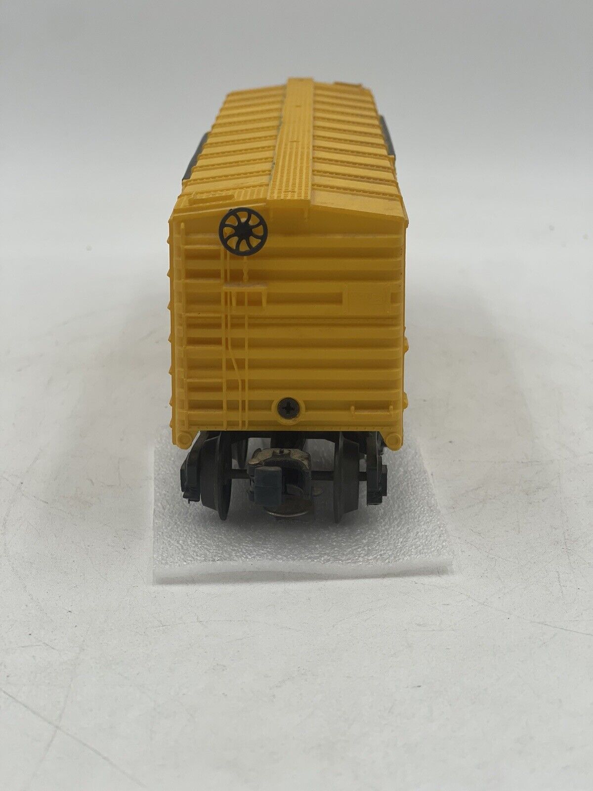 Lionel Chesapeake & Ohio Single Door Box Car MEC 9740