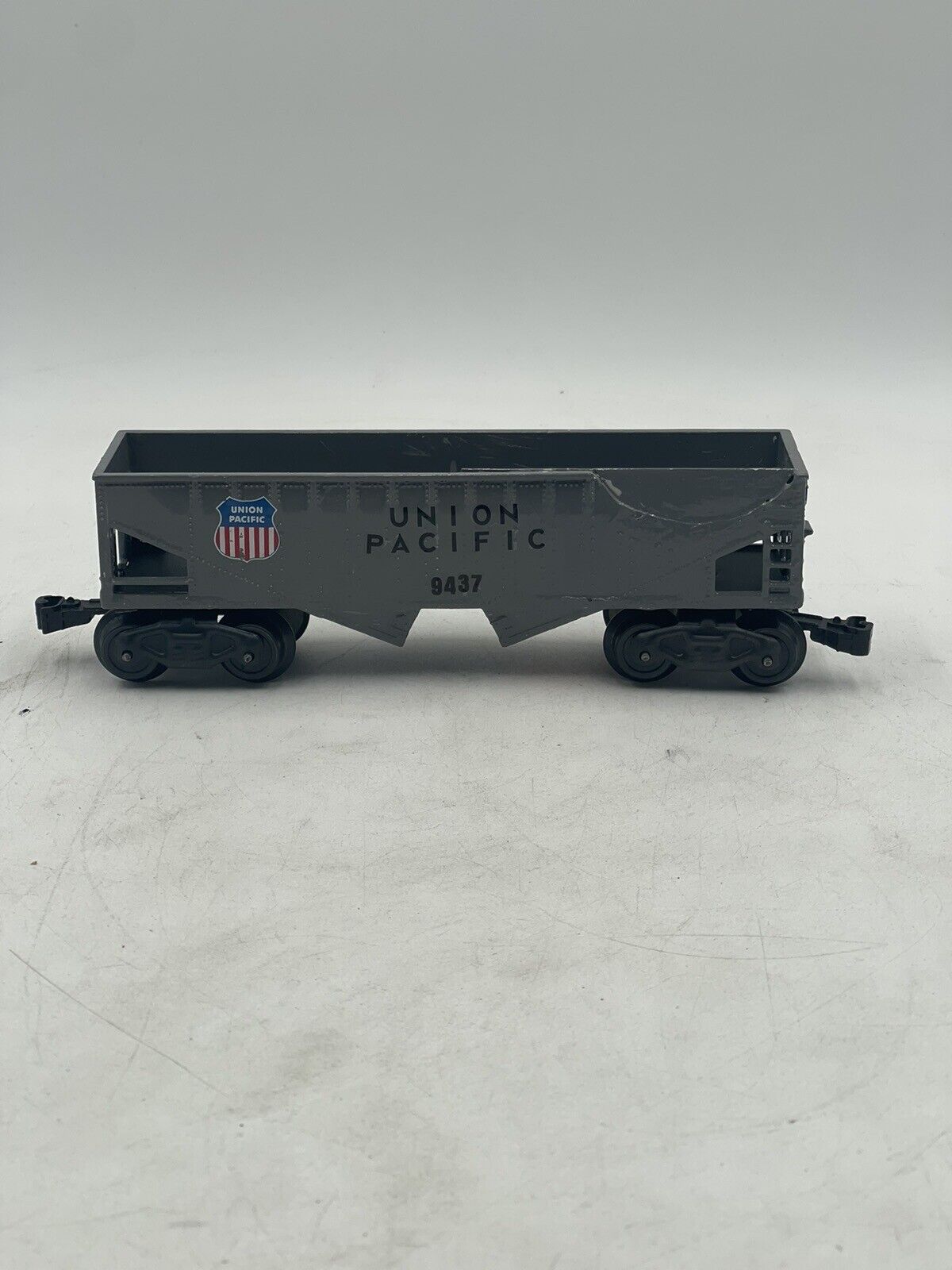 Lionel Rolling Stock Set of 5: Gondola/Box Car/Tanker/Hopper/Caboose