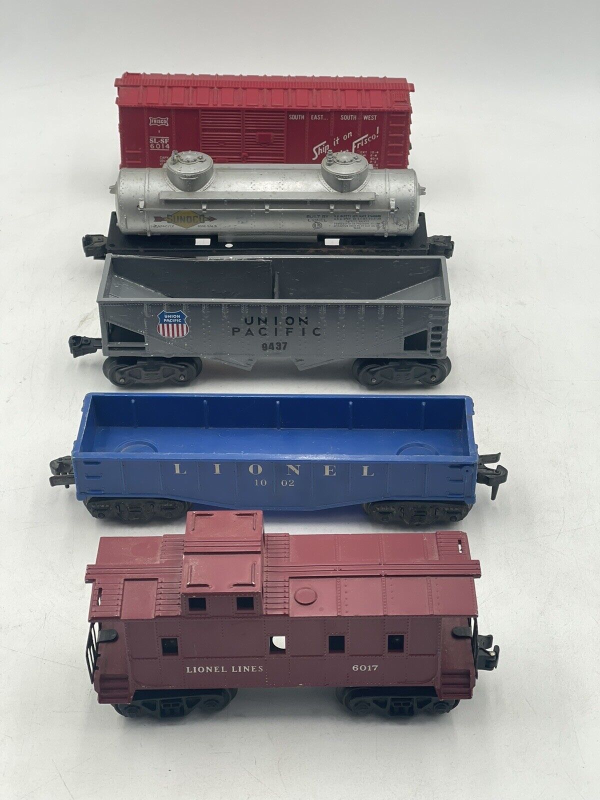 Lionel Rolling Stock Set of 5: Gondola/Box Car/Tanker/Hopper/Caboose