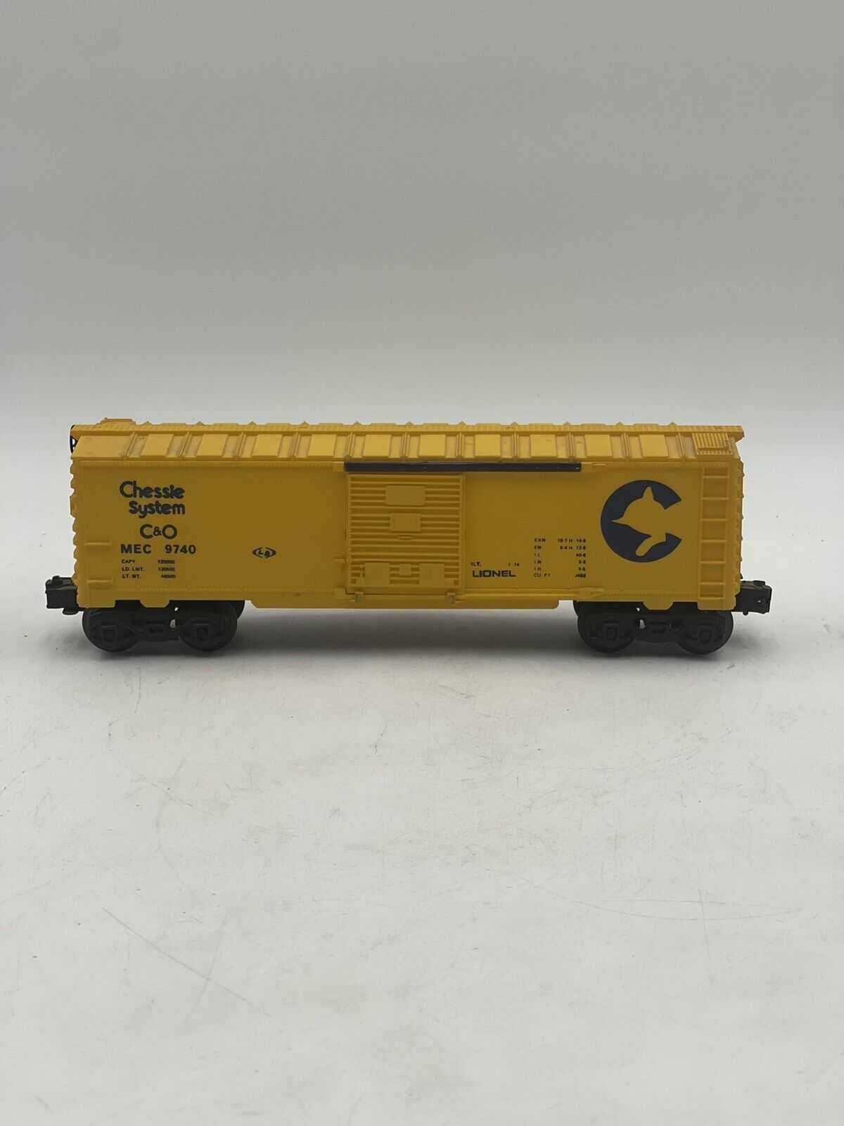 Lionel Chesapeake & Ohio Single Door Box Car MEC 9740