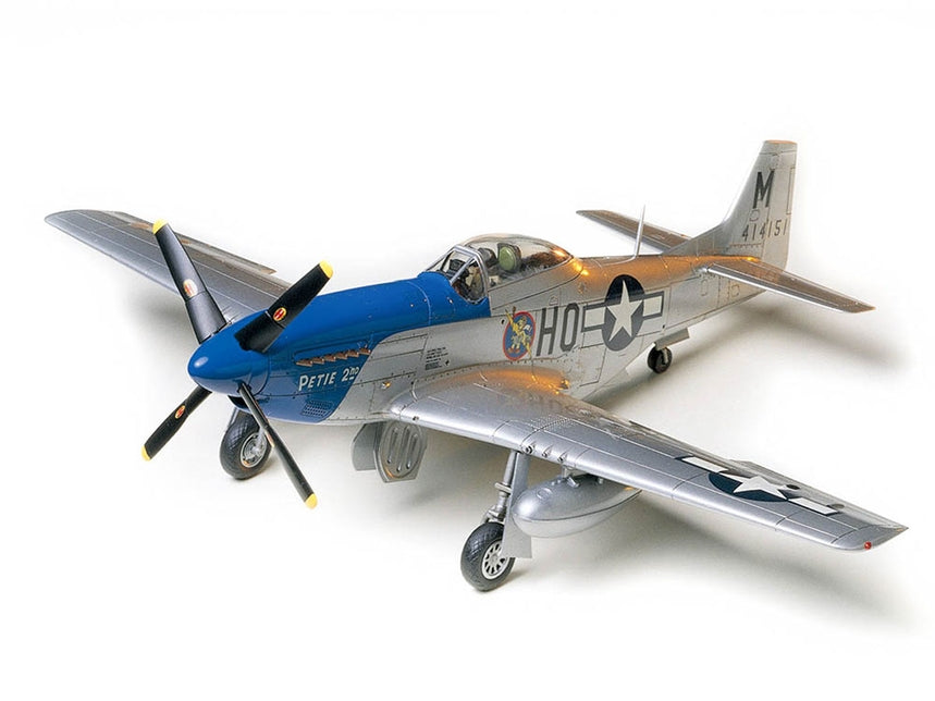 Tamiya North American P-51D Mustang 8th Air Force # 61040