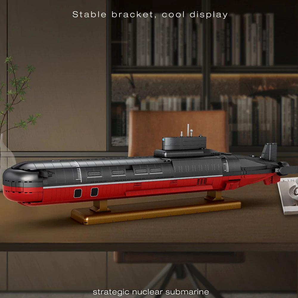 1/250 Shark: Project 941 Submarine (2895 PCS)