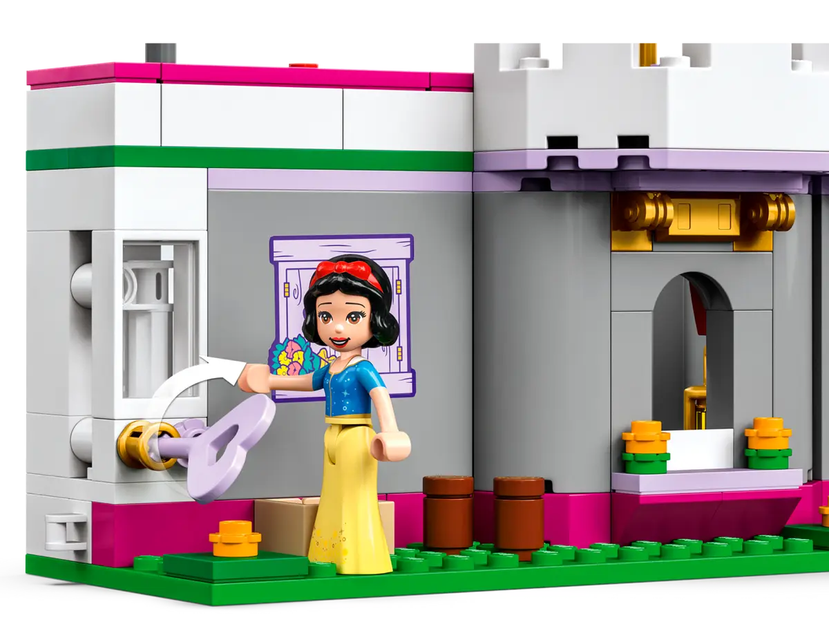 43205 Ultimate Adventure Castle