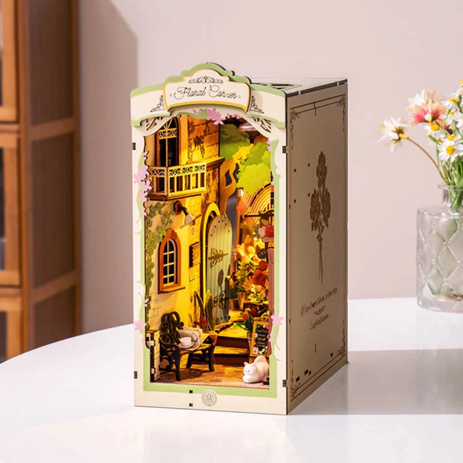 TGB09 Diy Book Nook Kit: Floral Corner with Dust Cover