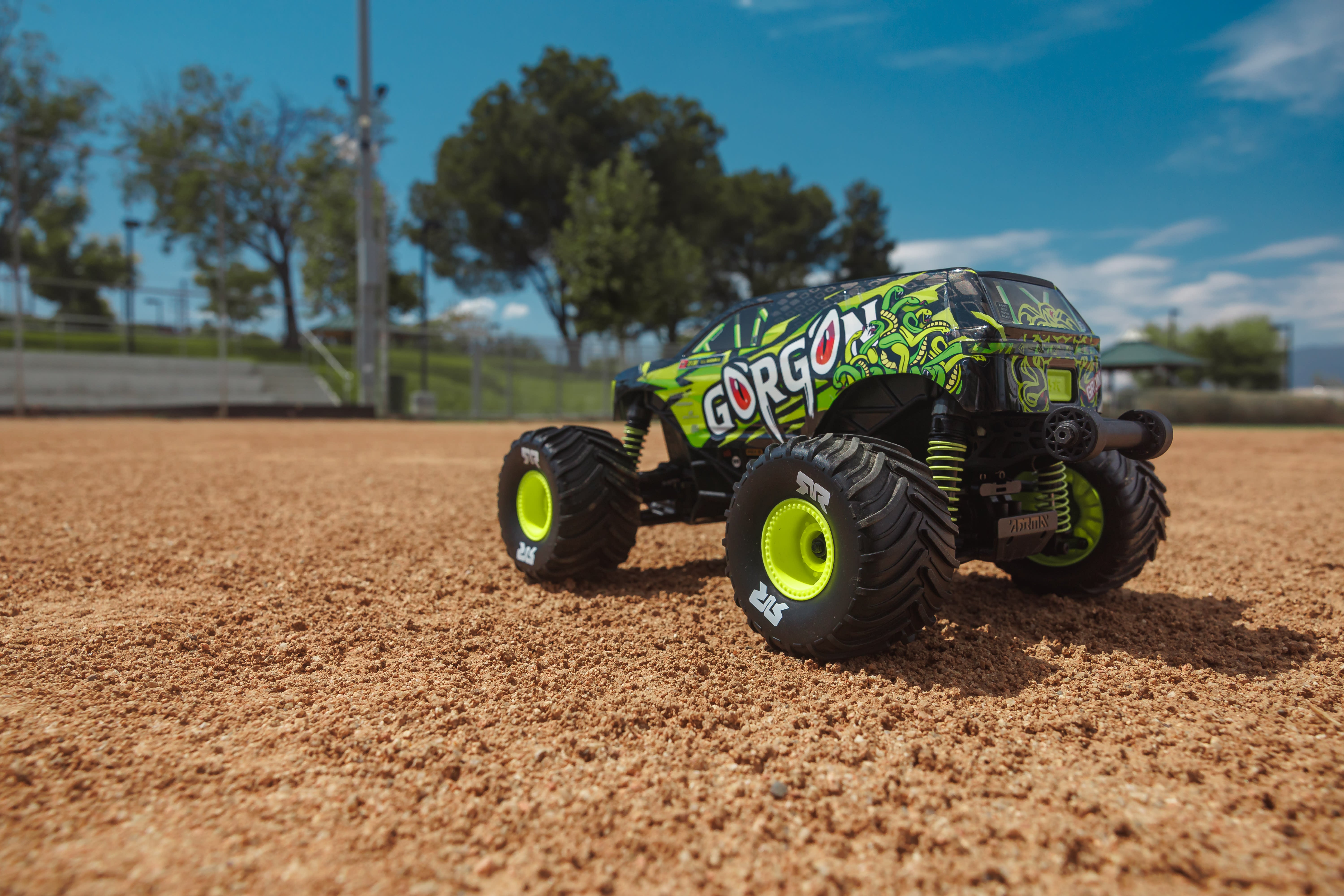 ARA2130 1/16 GORGON GROM 4X4 RTR Brushed Monster Truck (Battery & Charger Included)