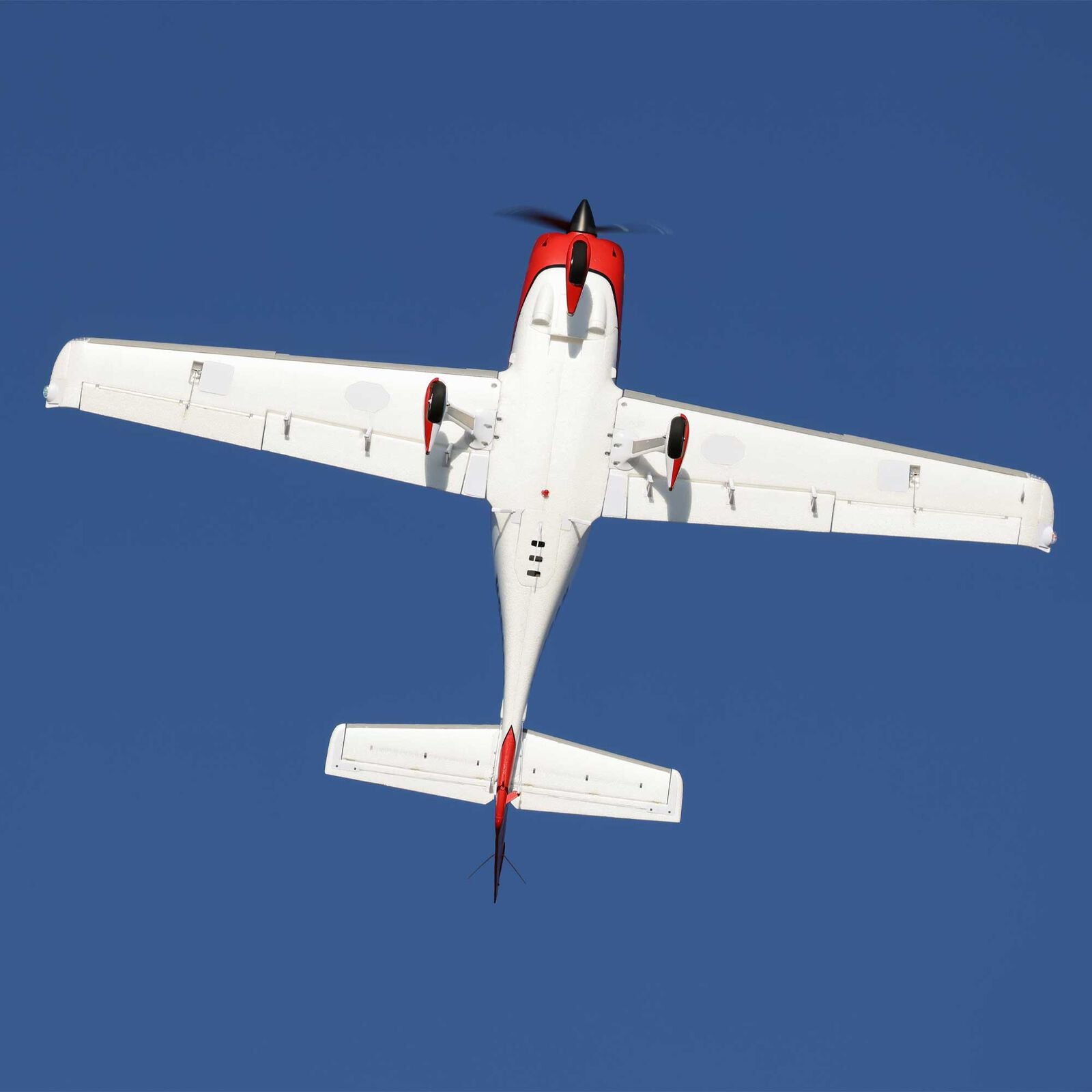 EFL15950	Cirrus SR22T Red 1.5m BNF Basic