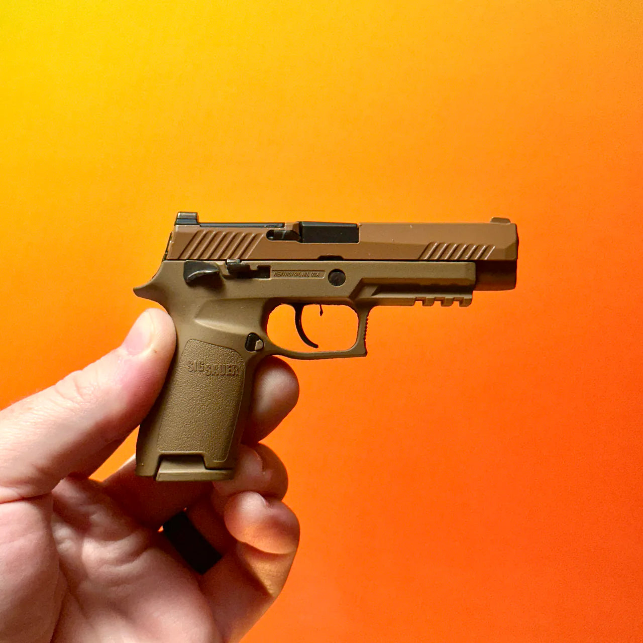 SIG SAUER M17 Model - Black