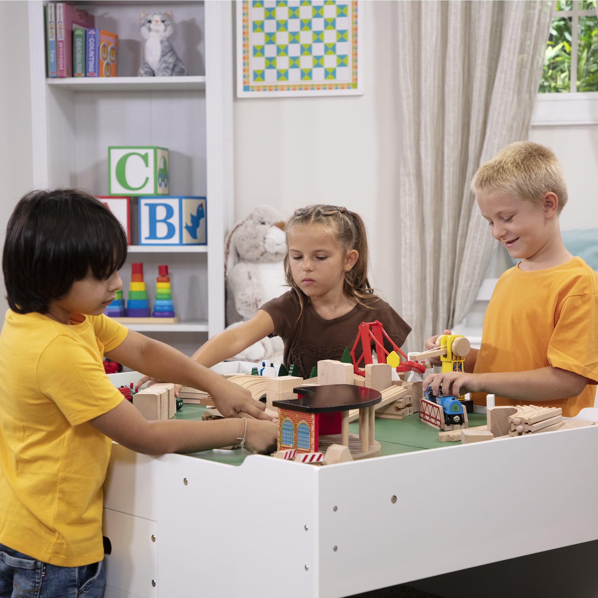 Melissa & Doug Wooden Railway Set - 701