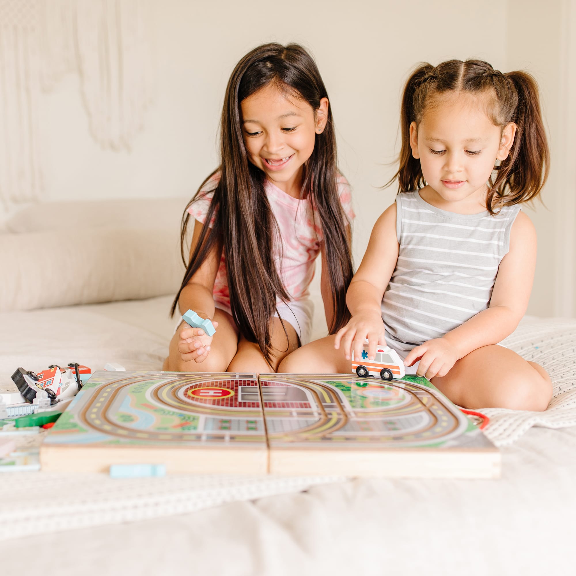 Melissa & Doug Take-Along Town - 30141