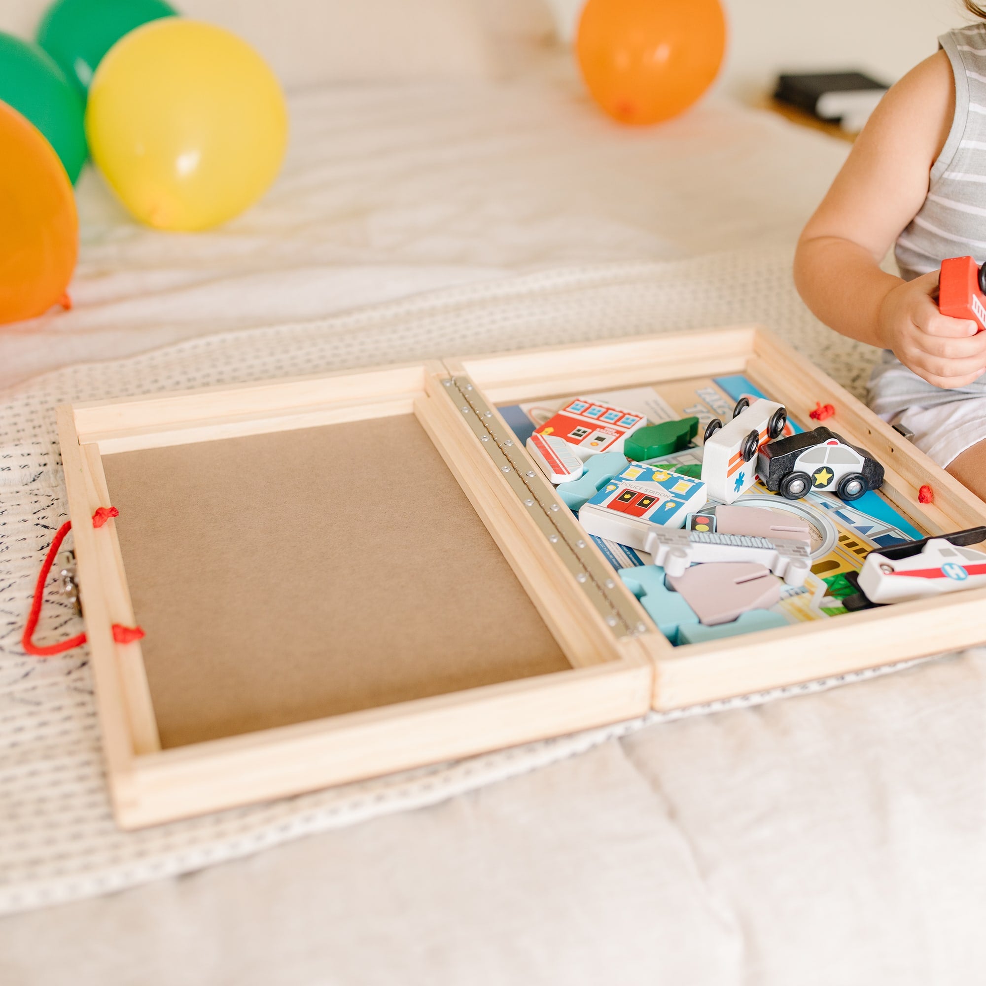 Melissa & Doug Take-Along Town - 30141