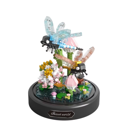 BLY23258 INSECTS (500 PCS)