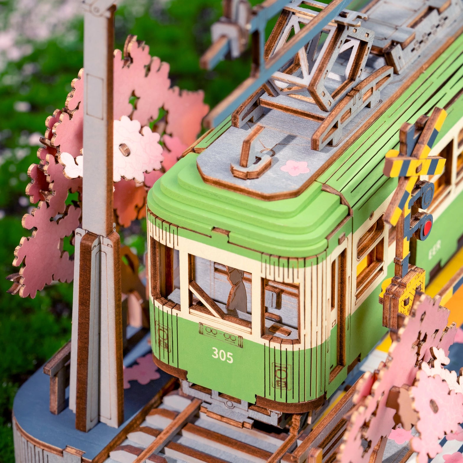 TGS02 Wooden Puzzle: Sakura Journey