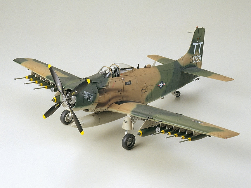 Tamiya Douglas A-1J Skyraider USAF Item# 61073