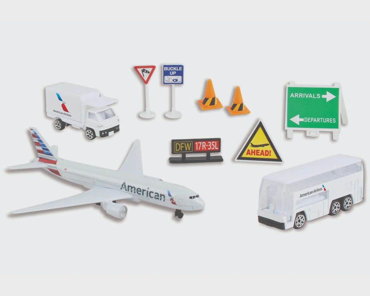 1661 American Airlines B757 Airport Die Cast Playset (13pc Set)