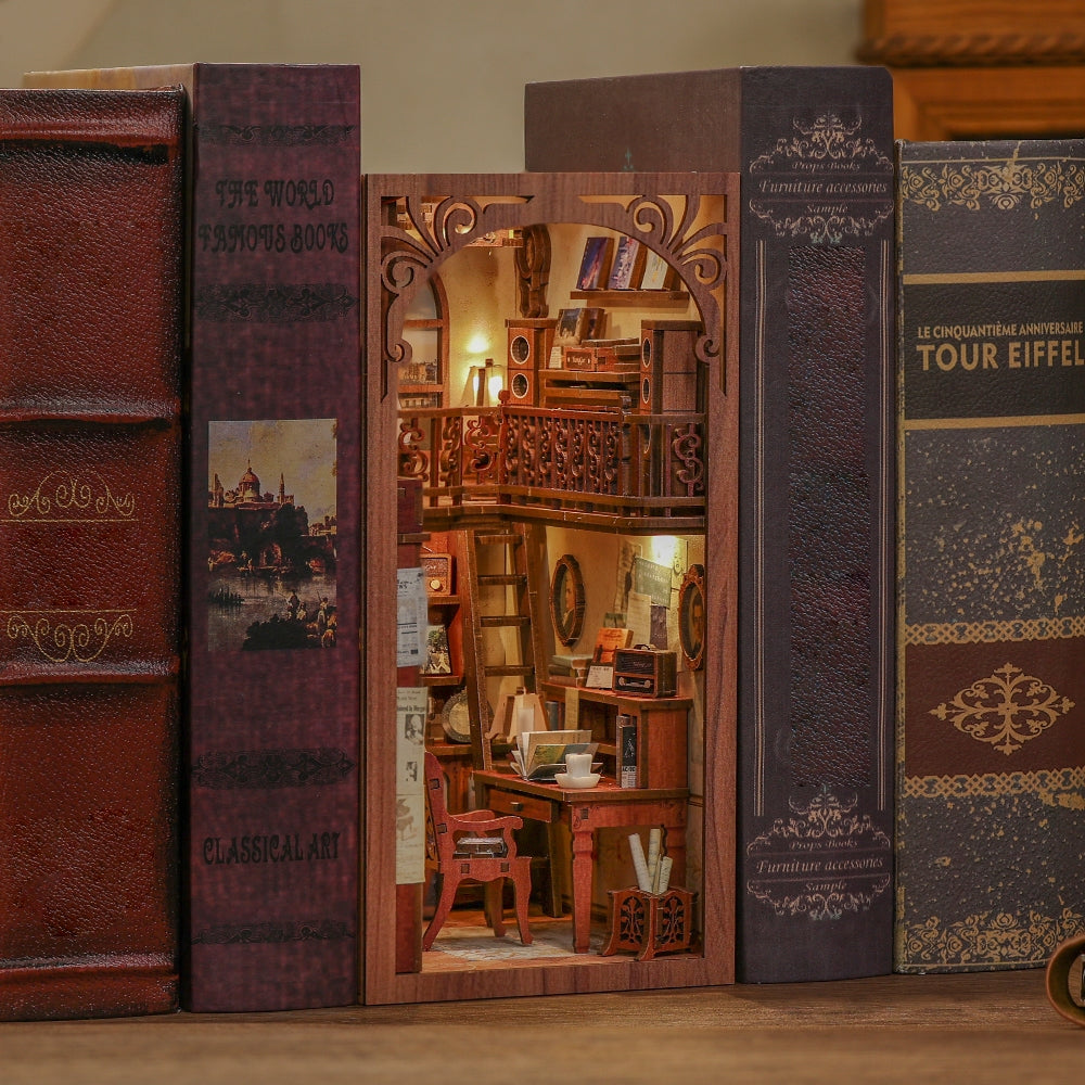 Diy Book Nook Kit: the Secret Rhythm with Dust Cover