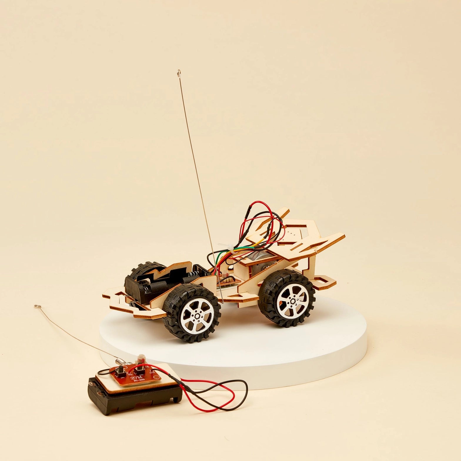 Summer Workshop- DIY R/C Car (Ages 10 to 14) ADVANCE REGISTRATION REQUIRED