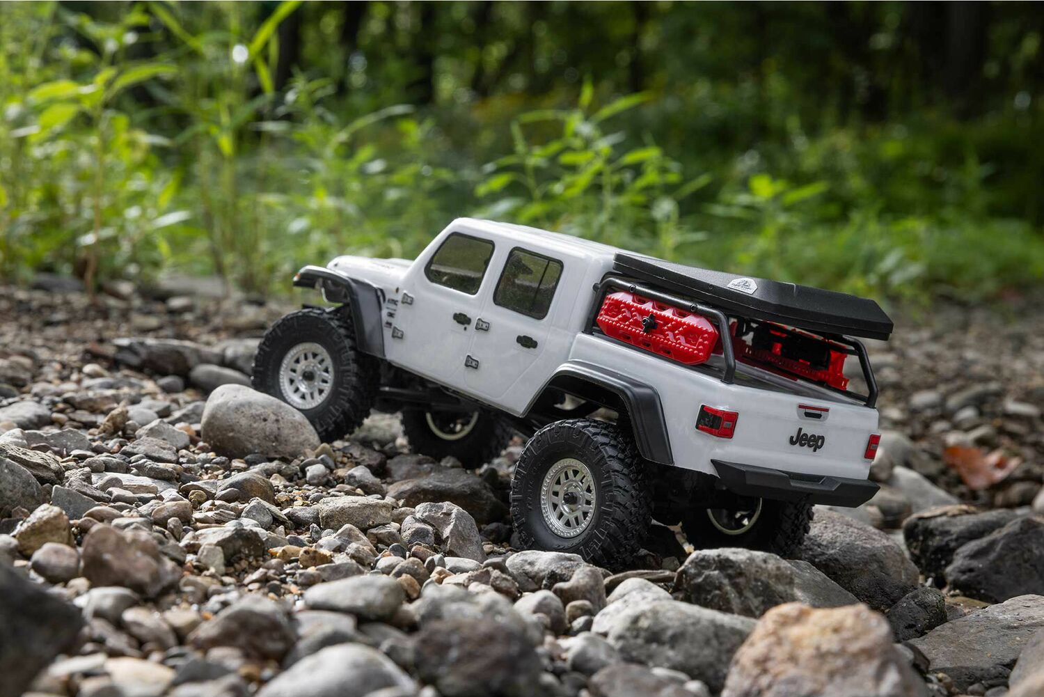 1/24 SCX24 Jeep JT Gladiator 4WD Rock Crawler Brushed RTR, White