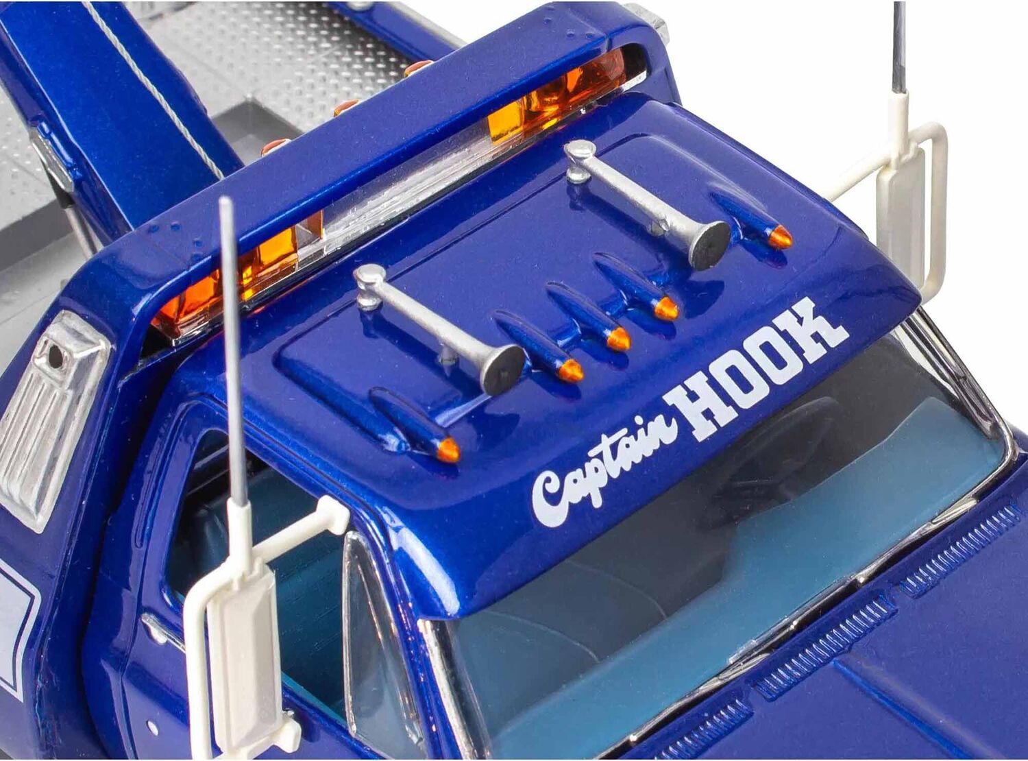 1/25 Captain Hook 1979 GMC Wrecker Model Kit
