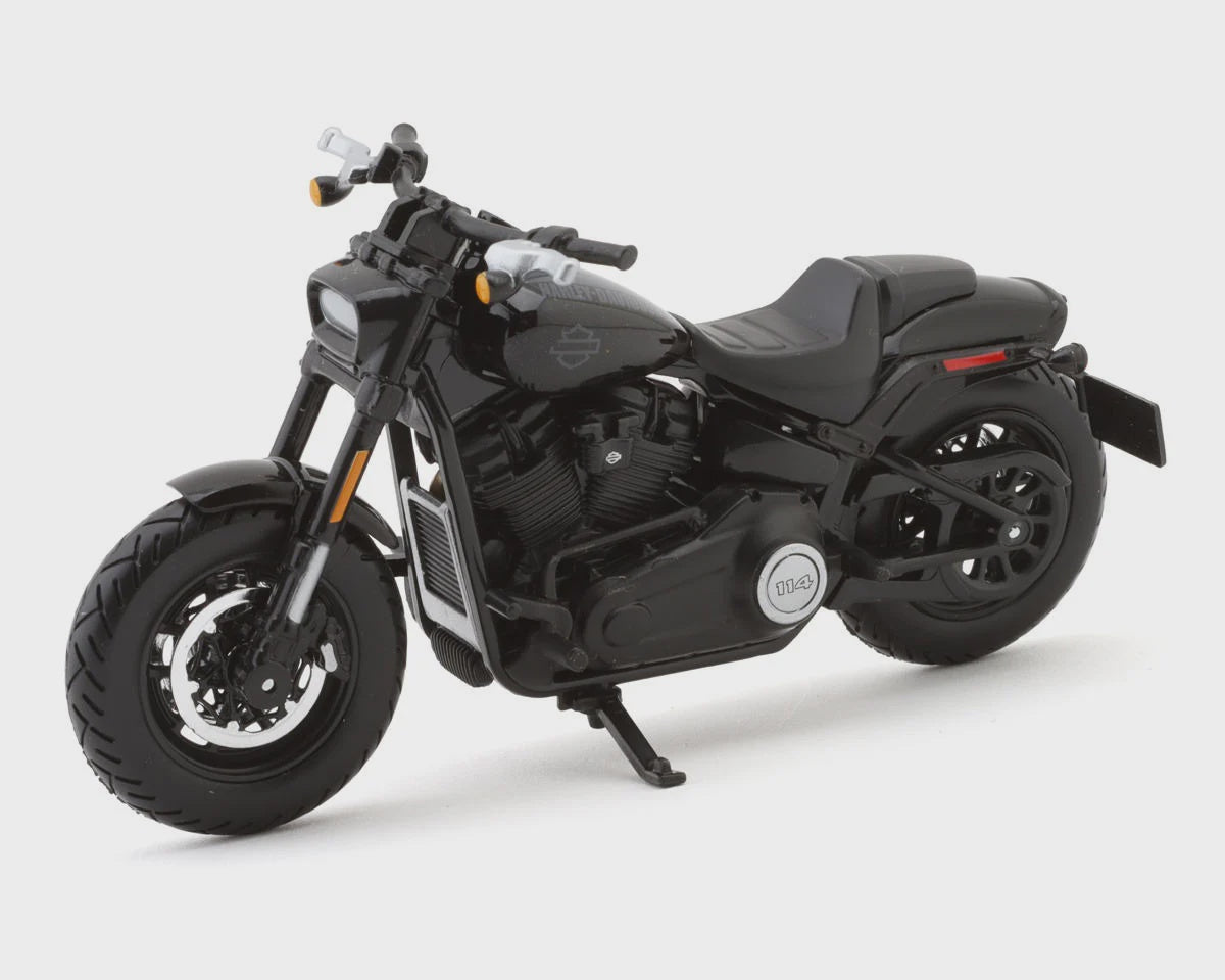MAI31360 Maisto International 1/18 Harley-Davidson Motorcycle Diecast Model