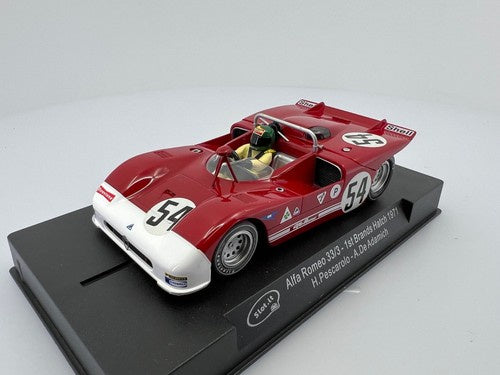 CA11C 1/32 ALFA ROMERO 33/3 #54 1971 BRANDS HATCH