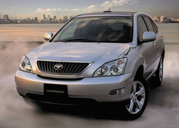 1/24 2006 Toyota Lexus RX Harrier 4-Door Sedan