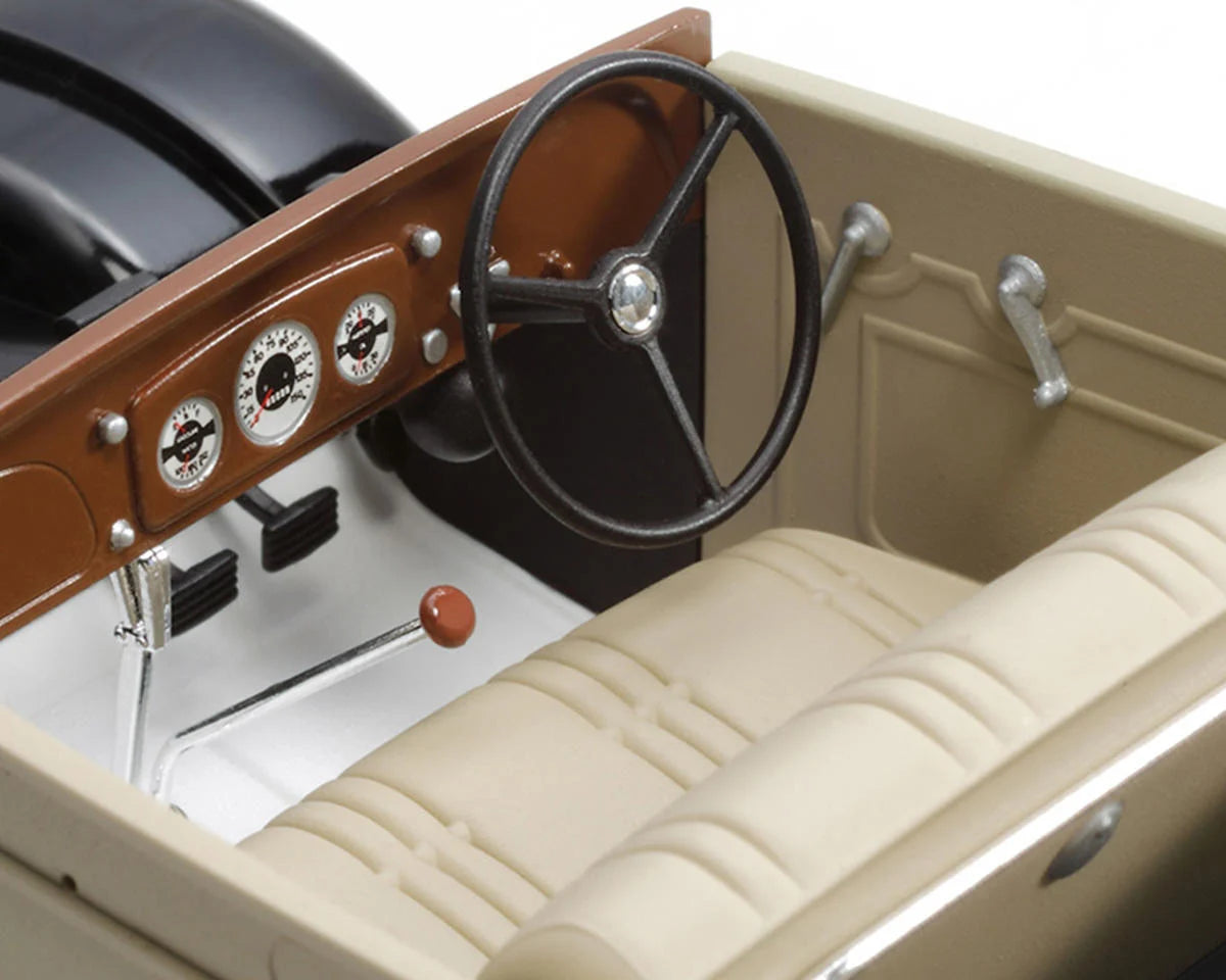 Tamiya 1/24 Toyota / Toyoda Model AA Passenger Car Model Kit