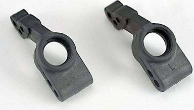 Stub axle carriers, rear (1.5 degree toe in) (l&r)